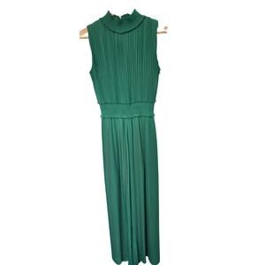 Nanette Lepore Green Pleated Jumpsuit Lined size 6